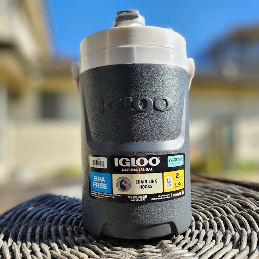 NEW Igloo Half Gallon Tumbler Jug Cooler Beverage Container Thermos 1/2